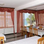 Apartments By The Sea Primosten - 4169