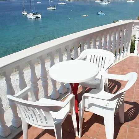 By The Sea - 4169 פרימוסטן