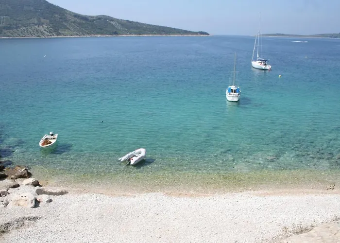 Apartments By The Sea Primosten - 4169 *